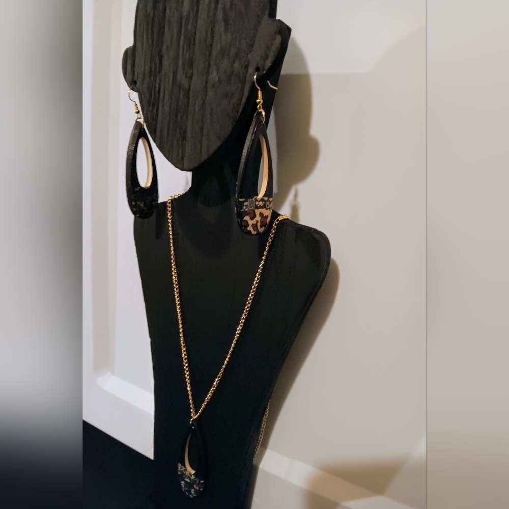 Wearable Art Jewelry by Skye's Creations